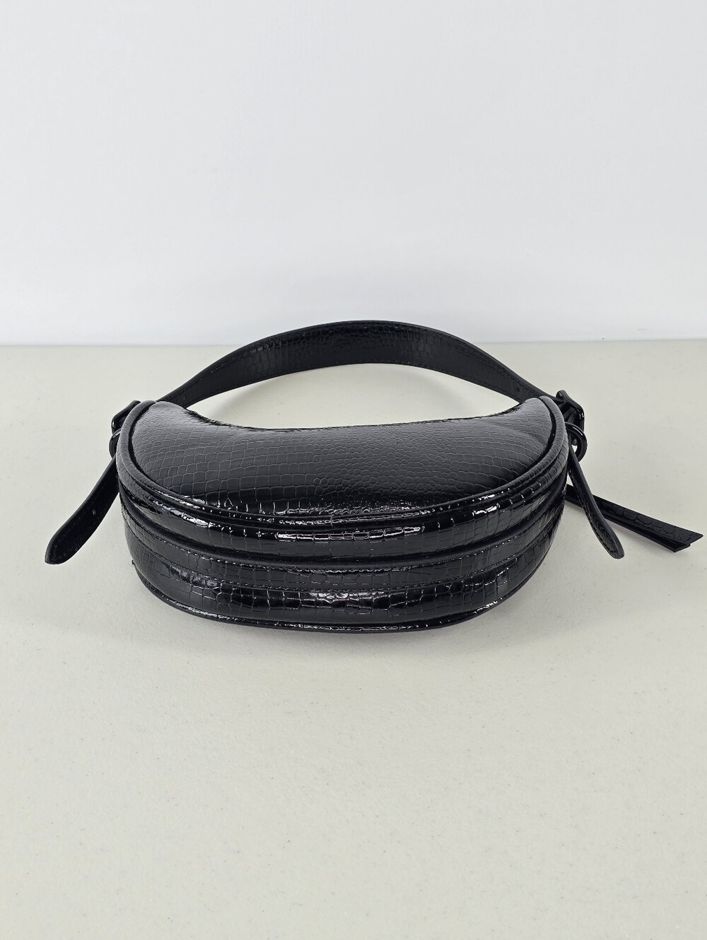 ALDO Black Patent Croc Embossed Crescent Mini Bag Top Handle Baguette Purse - Picture 5 of 12